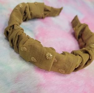 Cute green floral headband ⚘